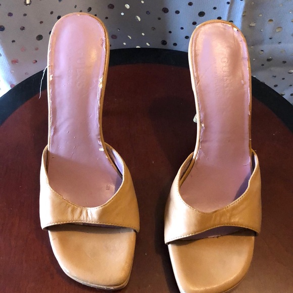 Guess by Marciano shoes - Picture 2 of 5